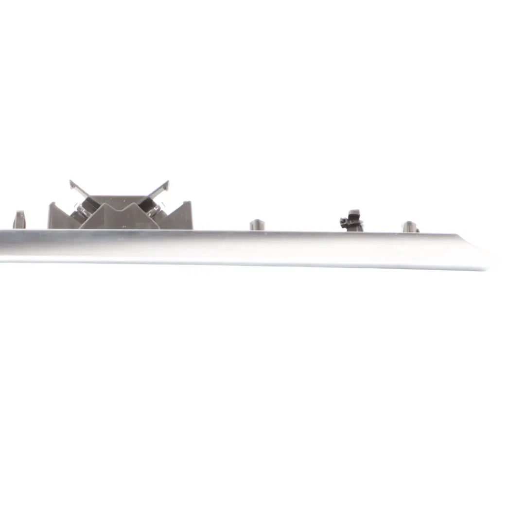 8Y Interior Trim Ambient Light LED Front Right O/S to Audi A3 S3 with Part number 8Y0947184A Audi A3 S3 8Y Interior Trim Ambient Light LED Front Right O/S - SKU 8Y0947184A - Part number 8Y0947184A