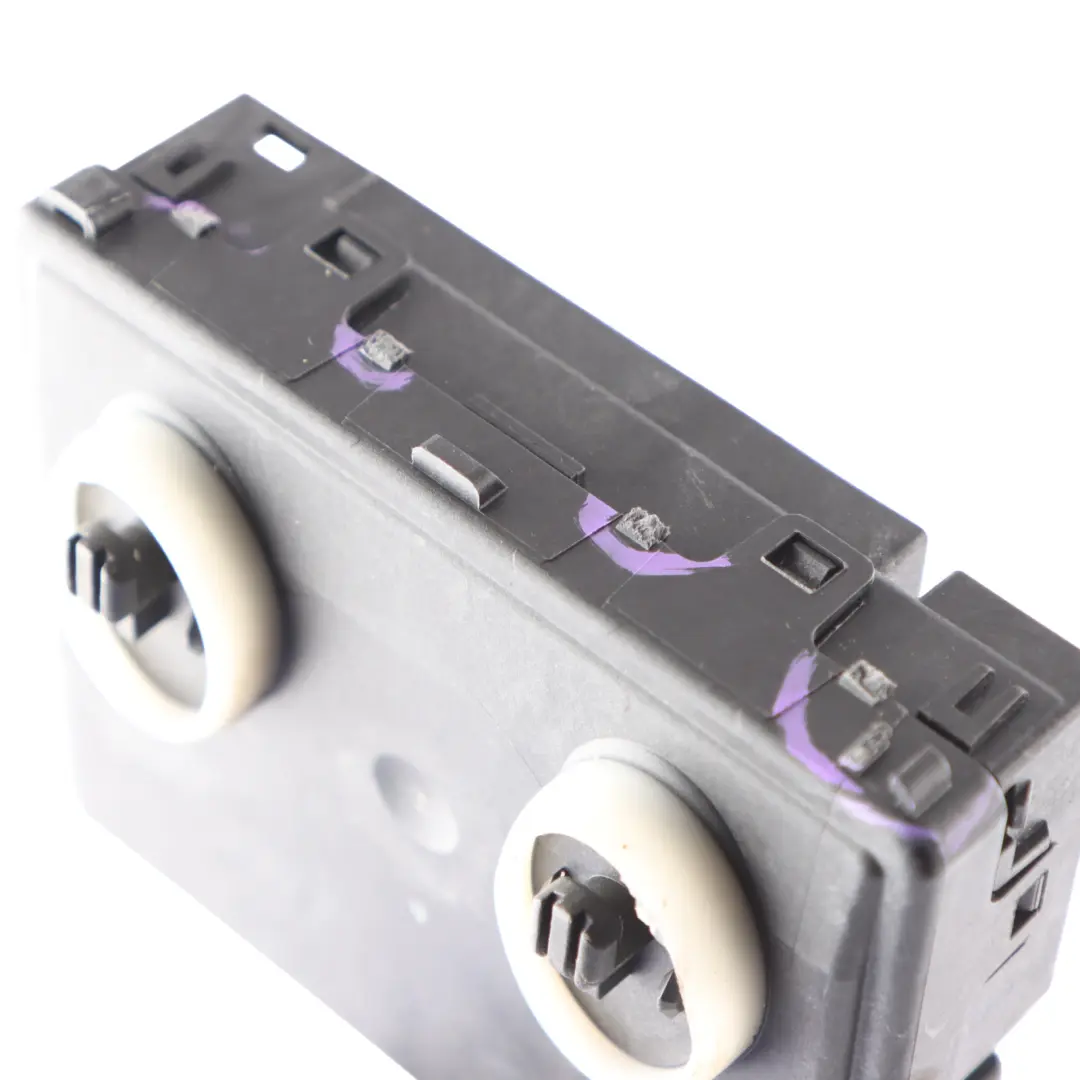 Audi Q3 A3 S3 8Y Front Driver's Door Module Control Unit ECU - SKU 8Y0959593L - Part number 8Y0959593L