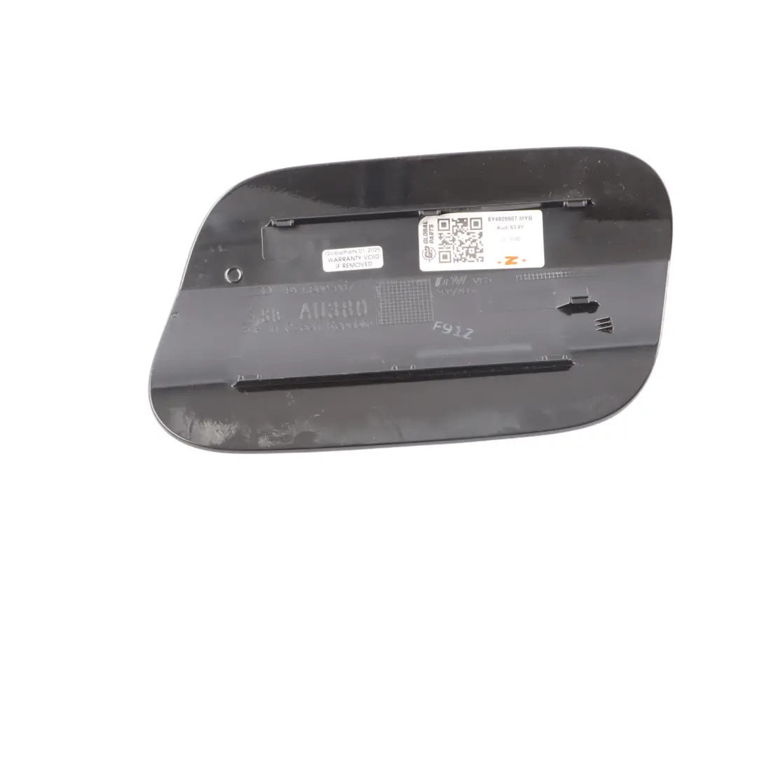 Audi A3 8Y Riempimento Carburante Tappo Coperchio Mitico Nero - Y9T - SKU 8Y4809907-MYB - Numero di parte 8Y4809907