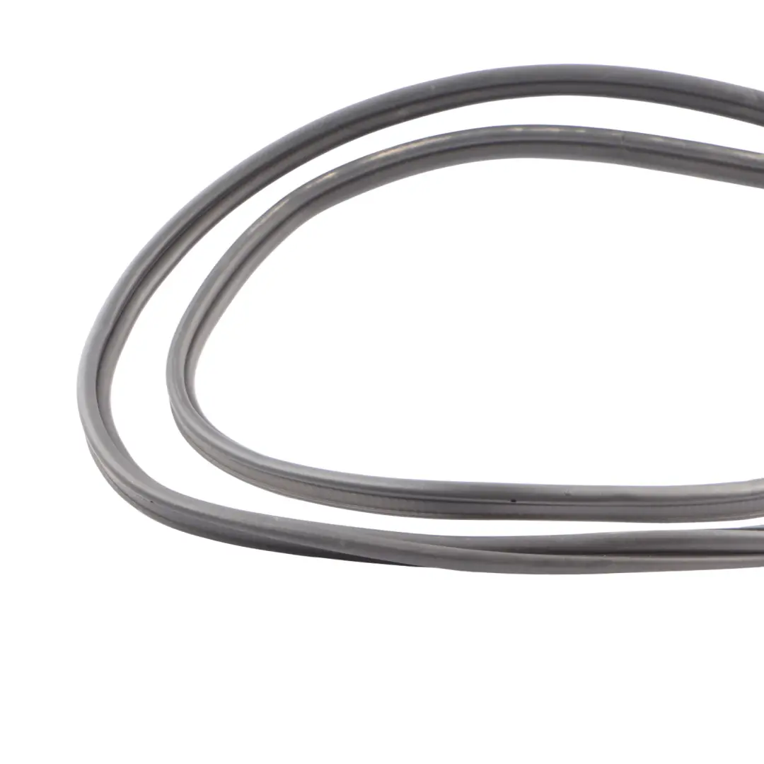 Audi S3 8Y Rear Boot Tailgate Hatch Boot Lid Rubber Seal Gasket 8Y4827705E - SKU 8Y4827705D - Part number 8Y4827705D