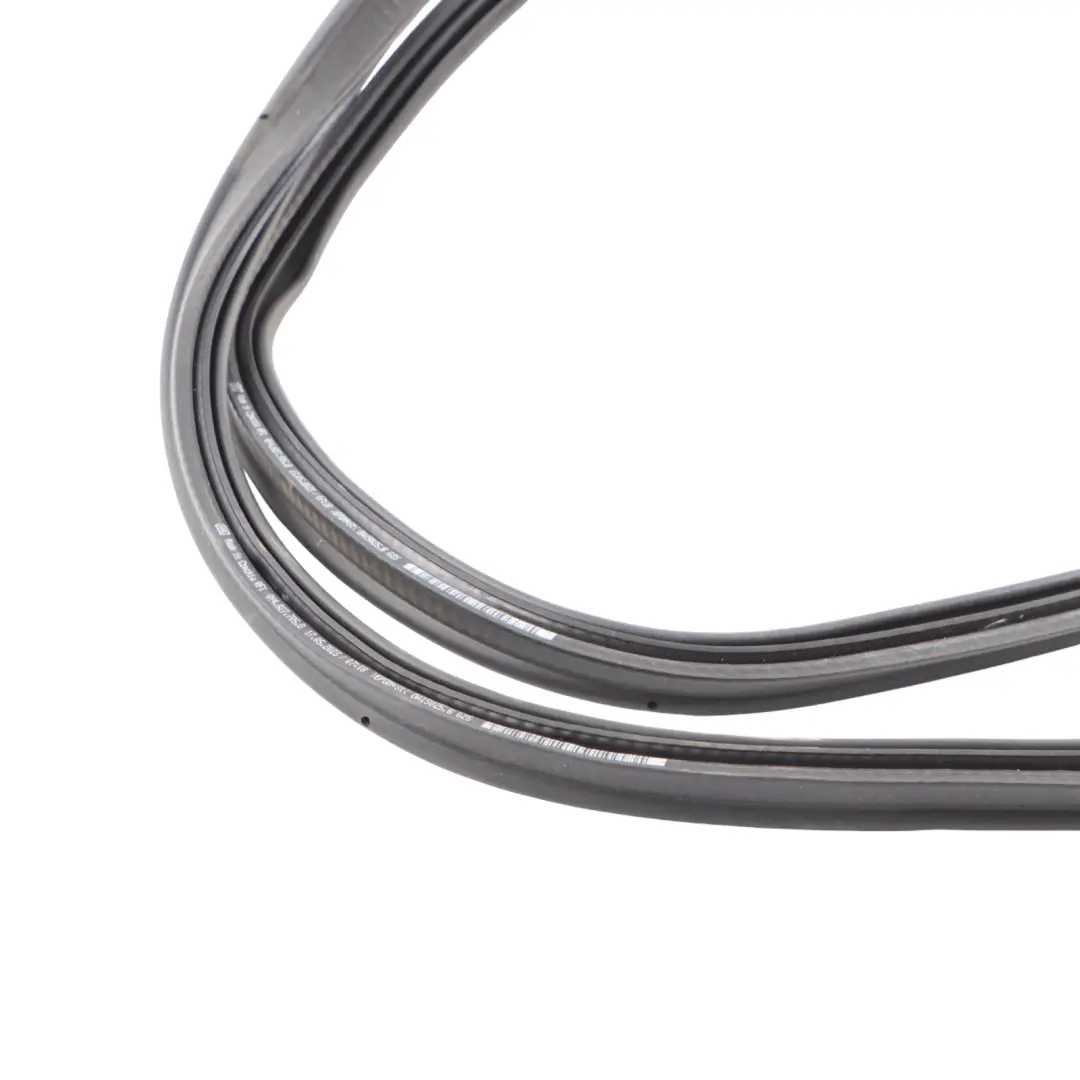 Audi S3 8Y Portellone posteriore Coperchio gomma Guarnizione 8Y4827705E - SKU 8Y4827705D - Numero di parte 8Y4827705D