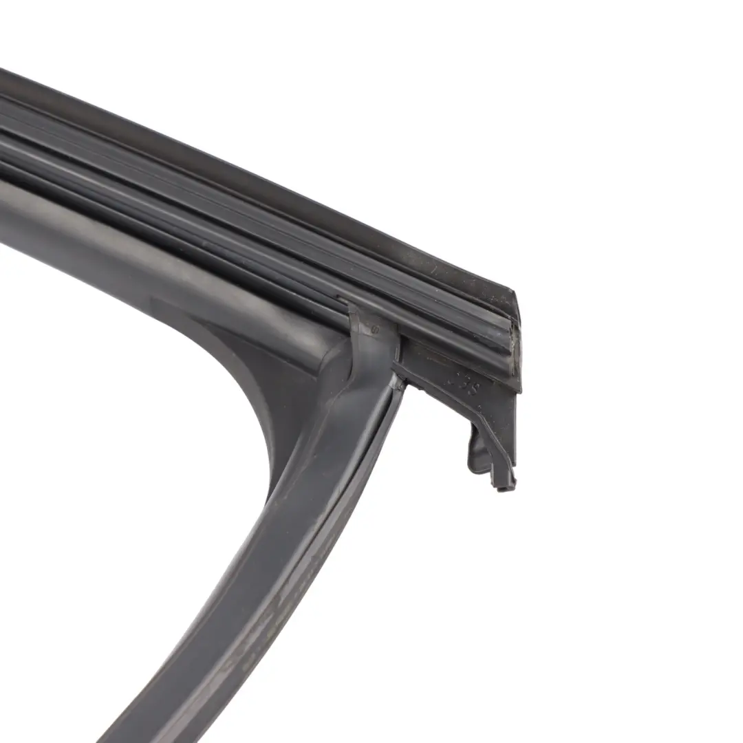 8Y Sportback Hintere Tür Fenster Dichtung Rahmen Links für Audi A3 S3 mit Teilenummer 8Y4839431A Audi A3 S3 8Y Sportback Hintere Tür Fenster Dichtung Rahmen Links - SKU 8Y4839431A - Teilenummer 8Y4839431A