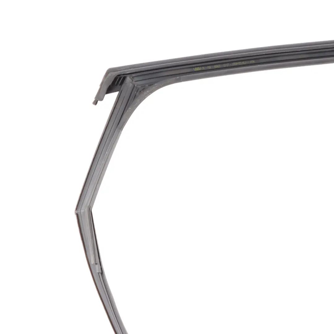 8Y Sportback Joint Étanchéité Vitre Porte Arrière Gauche pour Audi A3 S3 à propos du numéro de pièce 8Y4839431A Audi A3 S3 8Y Sportback Joint Étanchéité Vitre Porte Arrière Gauche - SKU 8Y4839431A - Numéro de pièce 8Y4839431A