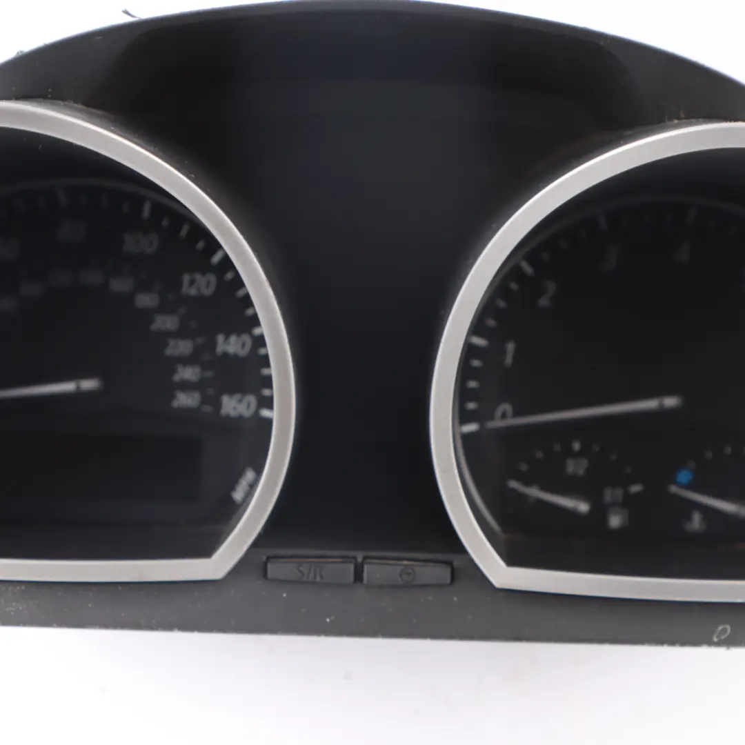 BMW Z4 E85 E86 3.0si N52 Petrol Instrument Cluster Clocks Automatic - SKU RHD-9115050 - Part number 9115050
