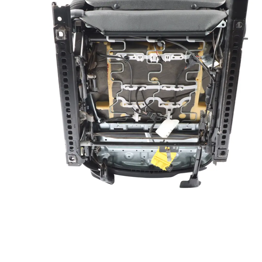 Siège Sport Intérieur En Tissu Anthracite Avant Gauche pour BMW E81 à propos du numéro de pièce 9124289 BMW E81 Siège Sport Intérieur En Tissu Anthracite Avant Gauche - SKU 9124289 - Numéro de pièce 9124289