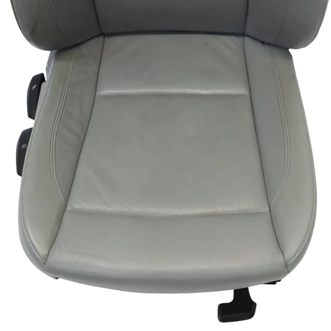 BMW E87 LCI Siège avant droit Intérieur cuir Boston Grey Alaskagrey - SKU 9127338-1 - Numéro de pièce 9127338