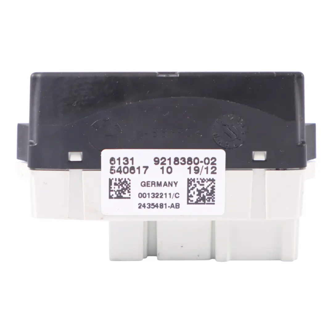 Moduł Grzania Kierownicy do BMW F10 F11 F20 F21 F30 F31 o numerze 9218380 BMW F10 F11 F20 F21 F30 F31 Moduł Grzania Kierownicy - SKU 9218380 - Numer Części 9218380