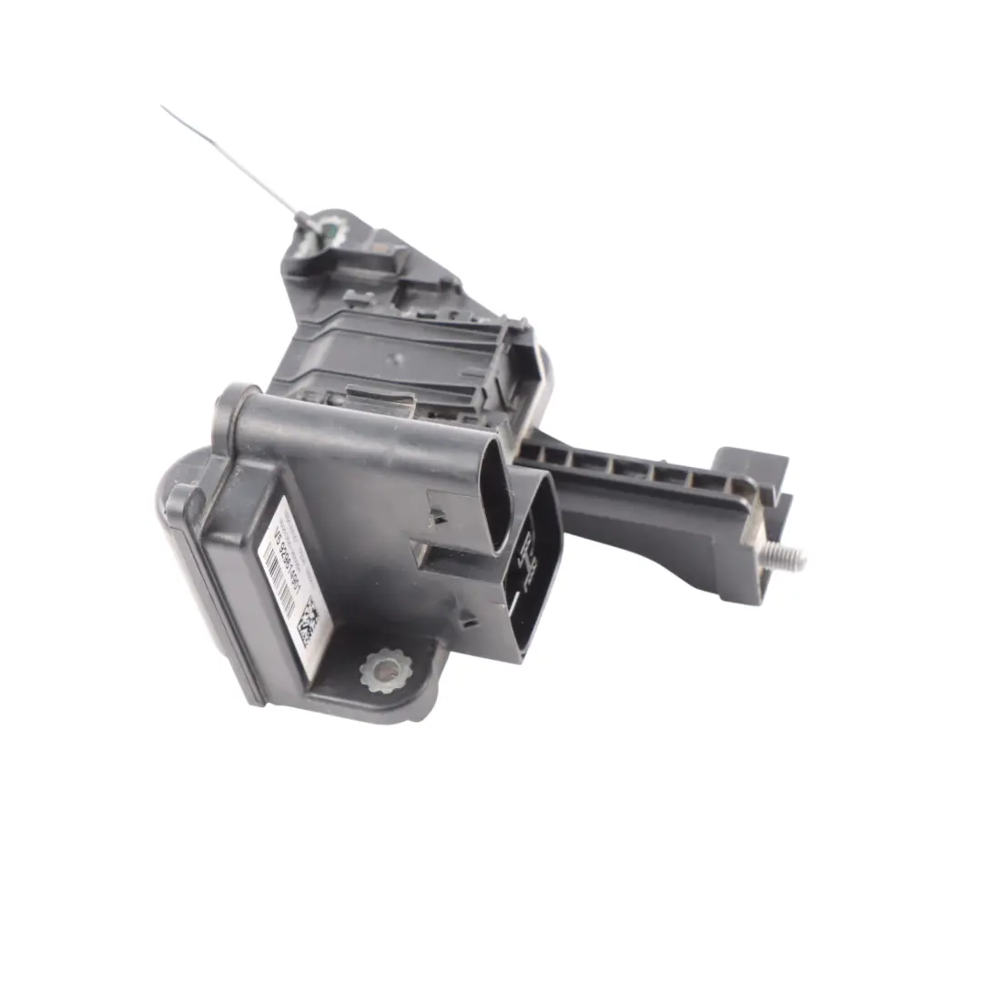 Moduł Rozdzielacz Prądu do BMW F23 F30 o numerze 9225014 BMW F23 F30 Moduł Rozdzielacz Prądu - SKU 9225014-1 - Numer Części 9225014