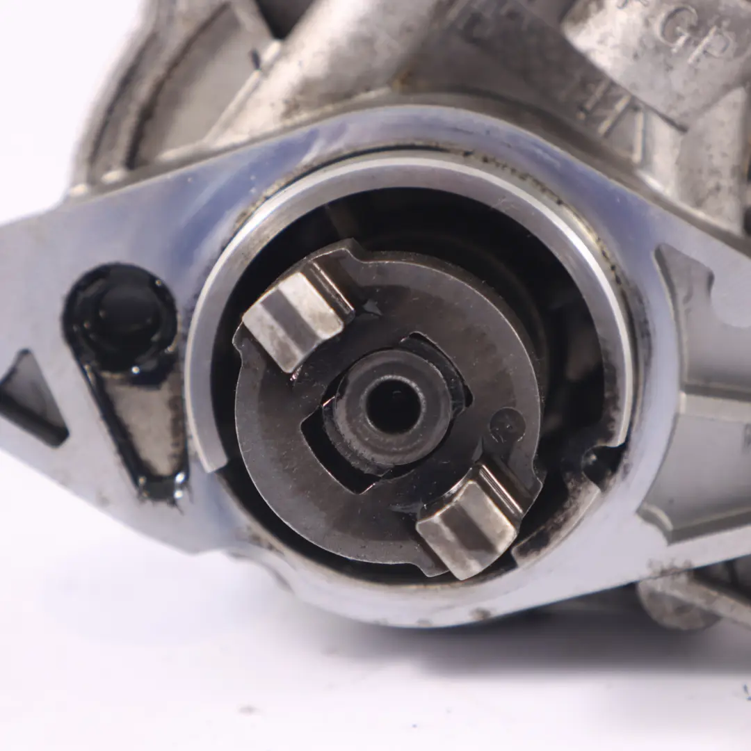 Vakuumpumpe Bremsanlage für Opel Corsa D 1.3 CDTi Diesel mit Teilenummer 93184211 Opel Corsa D 1.3 CDTi Diesel Vakuumpumpe Bremsanlage - SKU 93184211 - Teilenummer 93184211