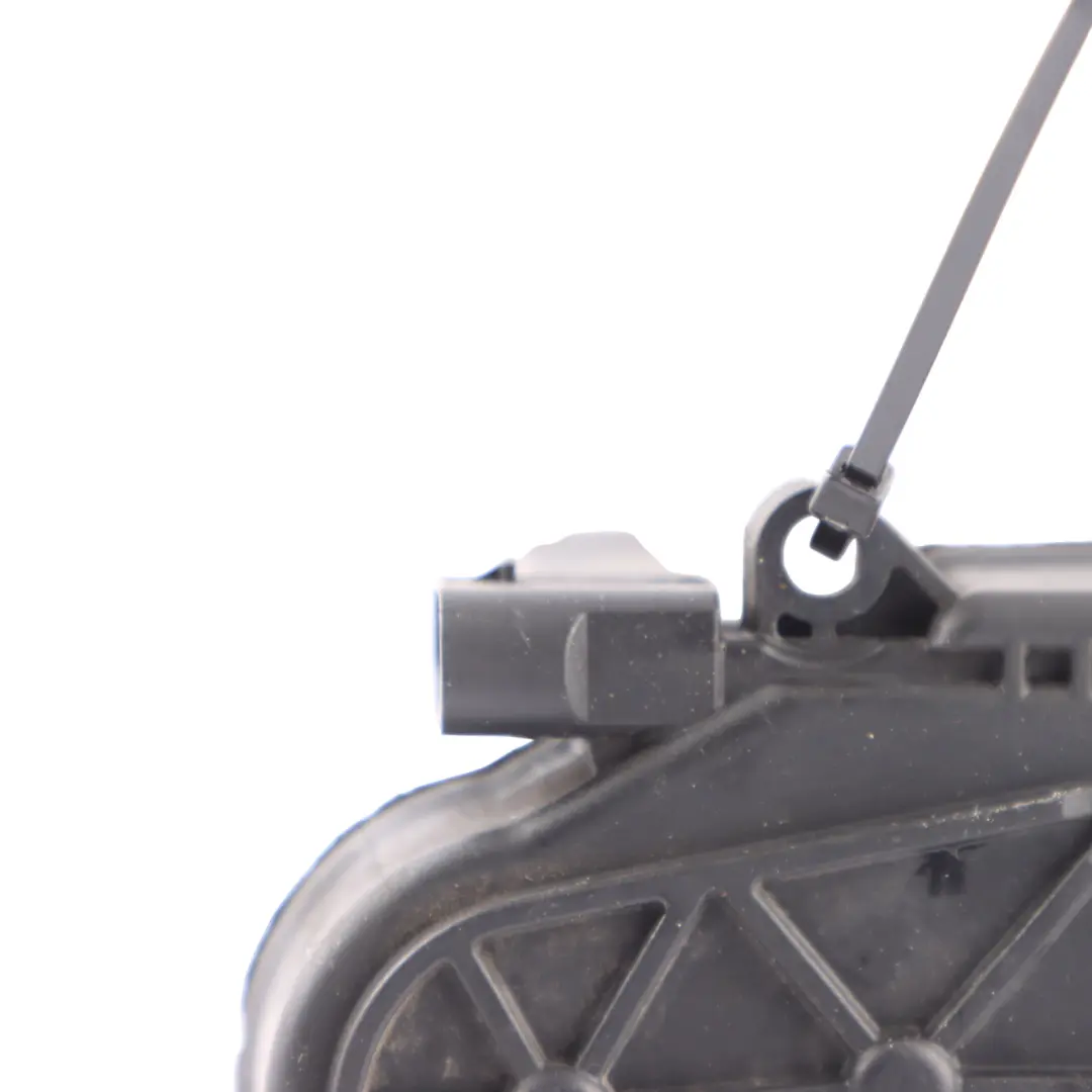 Duct Front Slam Panel Flap Control Motor Drive E05078-100 to BMW F45 F46 X1 F48 Air with Part number 9319918 BMW F45 F46 X1 F48 Air Duct Front Slam Panel Flap Control Motor Drive E05078-100 - SKU 9319918-1 - Part number 9319918