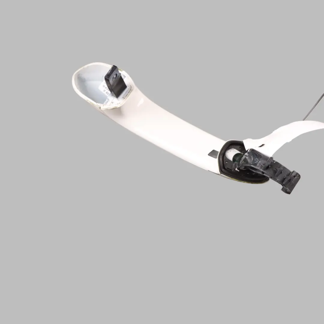 Door Handle BMW F40 G20 G30 Outside Grab Front Rear Left N/S Alpinweiss - 300 to with Part number 9491457 Door Handle BMW F40 G20 G30 Outside Grab Front Rear Left N/S Alpinweiss - 300 - SKU 9491457-AW - Part number 9491457