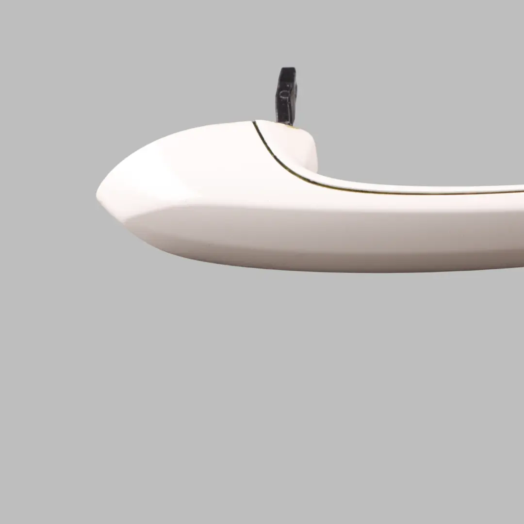 Poignée porte extérieure avant arrière gauche Alpinweiss 3 - 300 pour BMW F40 G20 G30 à propos du numéro de pièce 9491457 BMW F40 G20 G30 Poignée porte extérieure avant arrière gauche Alpinweiss 3 - 300 - SKU 9491457-AW - Numéro de pièce 9491457