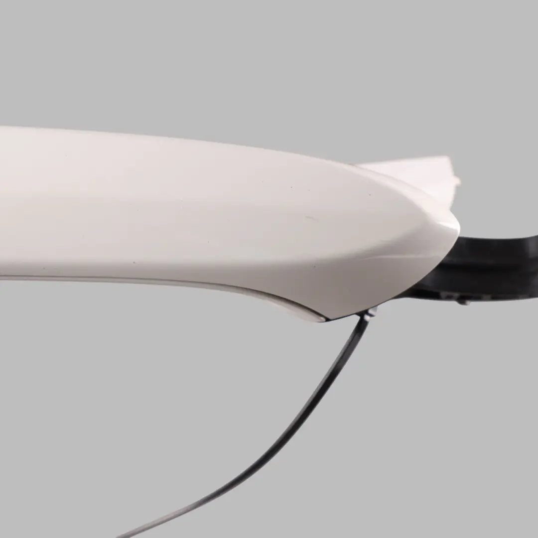 Poignée porte extérieure avant arrière gauche Alpinweiss 3 - 300 pour BMW F40 G20 G30 à propos du numéro de pièce 9491457 BMW F40 G20 G30 Poignée porte extérieure avant arrière gauche Alpinweiss 3 - 300 - SKU 9491457-AW - Numéro de pièce 9491457