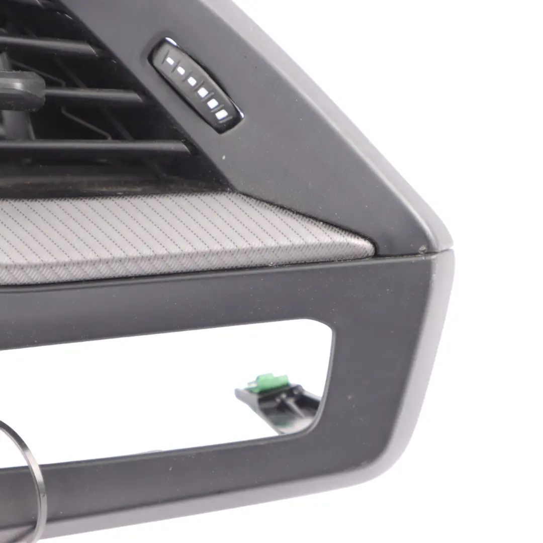 Vent BMW F40 F44 Dashboard Center Right O/S Air Duct to Air with Part number 9631125 Air Vent BMW F40 F44 Dashboard Center Right O/S Air Duct - SKU 9631125 - Part number 9631125