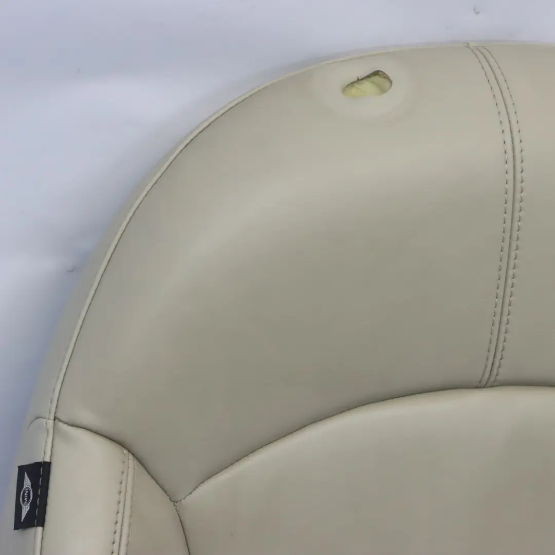 Oparcie Fotela Sportowego Przód Lewo Skóra Beż do Mini R60 o numerze 9806613 Mini R60 Oparcie Fotela Sportowego Przód Lewo Skóra Beż - SKU 9806613 - Numer Części 9806613