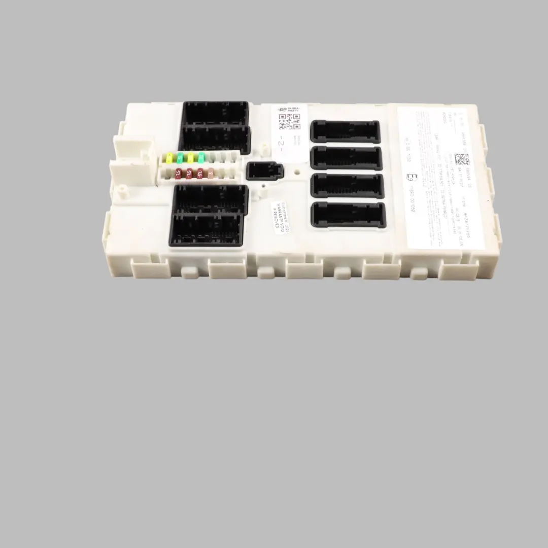 Body Control BMW F22 F23 F30 F32 F33 F36 BCM Module Unit ECU to with Part number 9868384 Body Control BMW F22 F23 F30 F32 F33 F36 BCM Module Unit ECU - SKU 9868384 - Part number 9868384