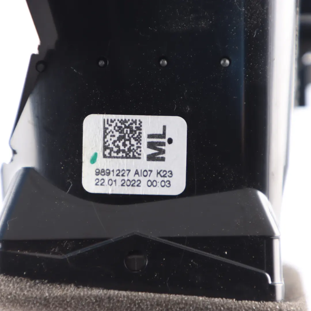 Dashboard Dash Heater Air Vent Centre Left N/S to Mini F55 F56 LCI F57 with Part number 9891227 Mini F55 F56 LCI F57 Dashboard Dash Heater Air Vent Centre Left N/S - SKU 9891227 - Part number 9891227