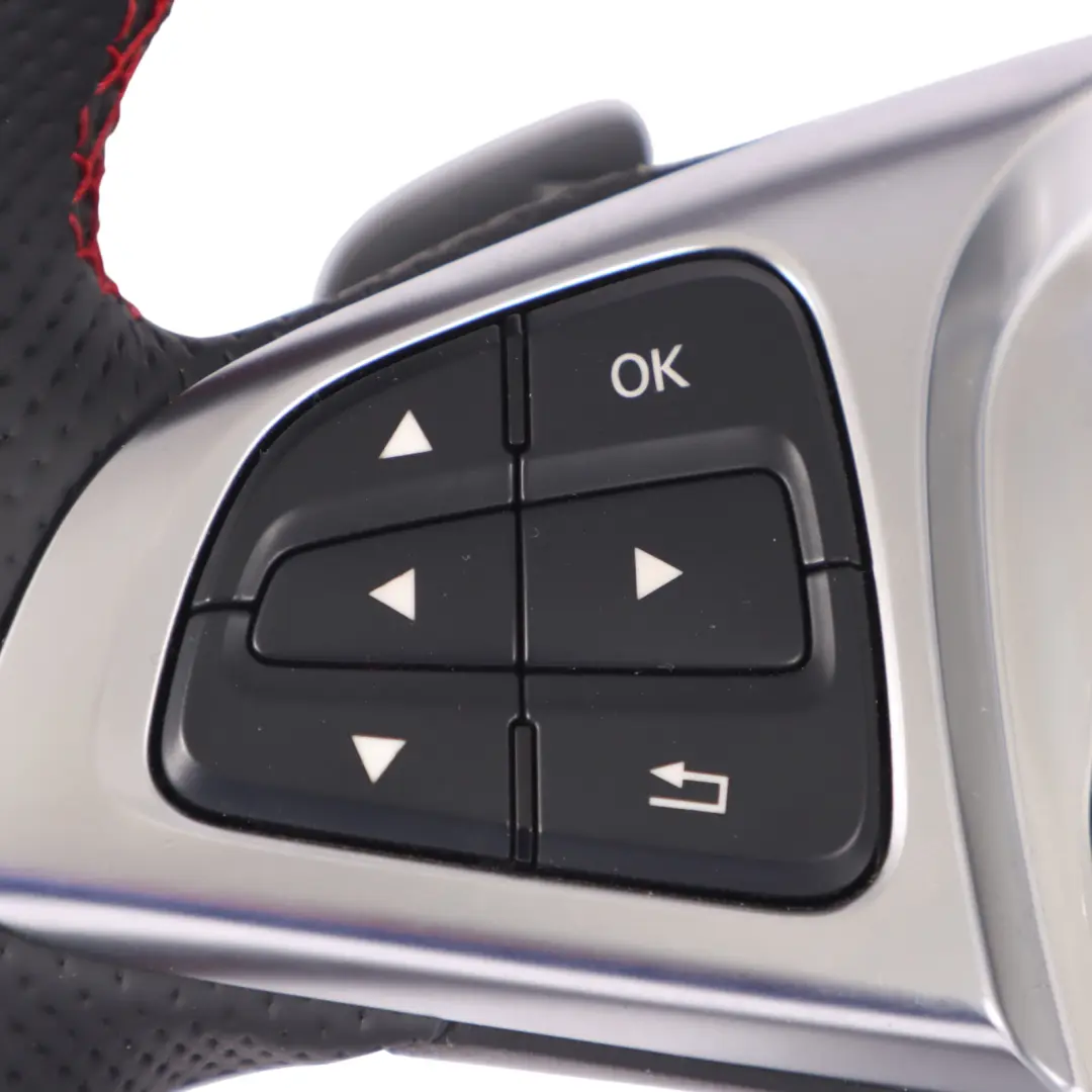 W117 W218 C218 W246 NUOVO volante in pelle nera Cambio al volante per Mercedes W176 con numero di parte A0004603403 Mercedes W176 W117 W218 C218 W246 NUOVO volante in pelle nera Cambio al volante - SKU A0004603403-1 - Numero di parte A0004603403