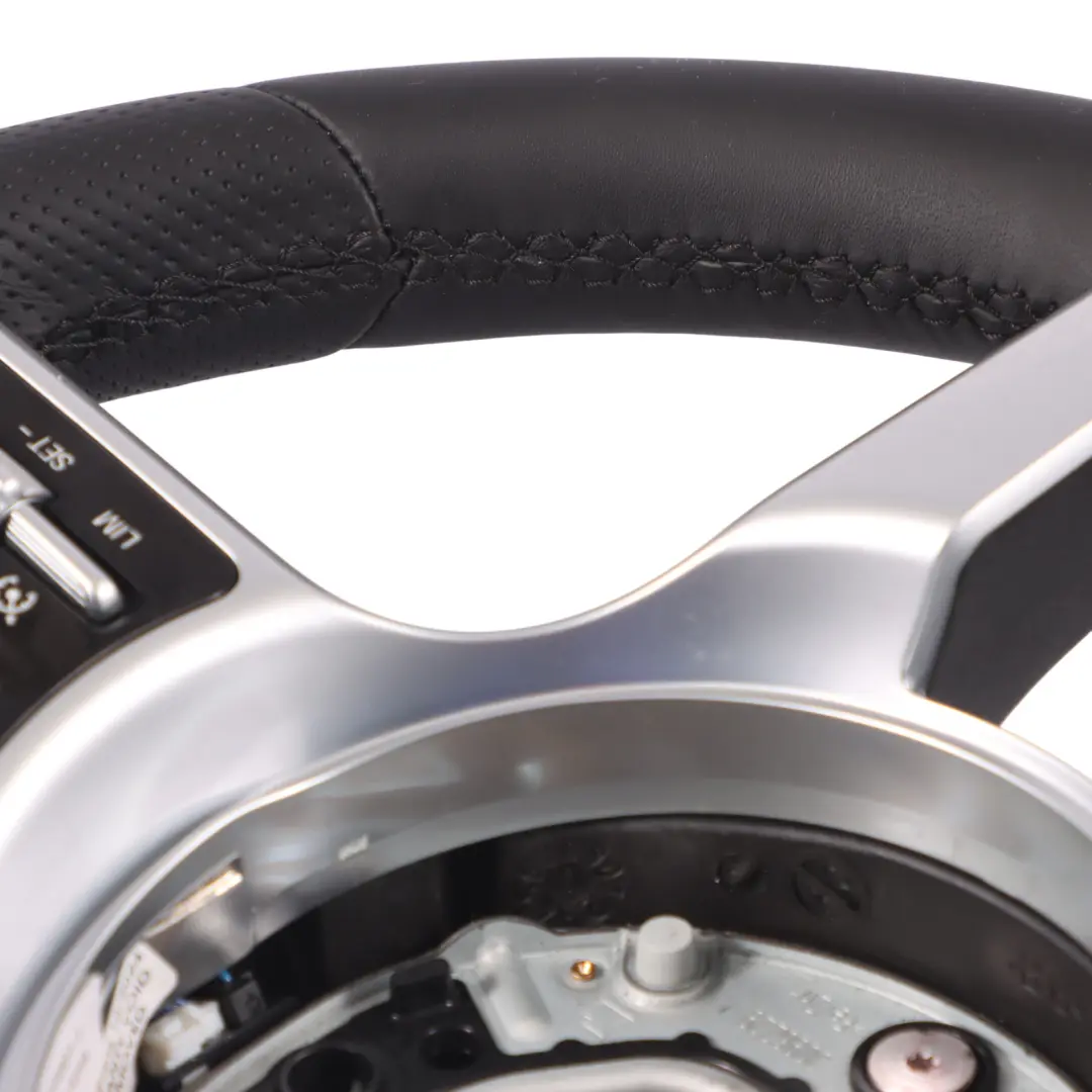 Mercedes W177 W205 W247 X253 H243 NUEVO Volante de Cuero Negro A0040053699 - SKU A0004609901-1 - Número de pieza A0004609901