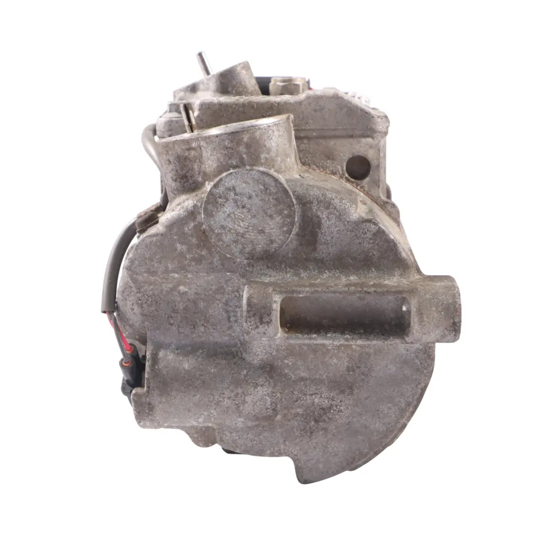 W207 OM642 Diesel A/C Aire Acondicionado Compresor Bomba para Mercedes con número de pieza A0008303600 Mercedes W207 OM642 Diesel A/C Aire Acondicionado Compresor Bomba - SKU A0008303600 - Número de pieza A0008303600