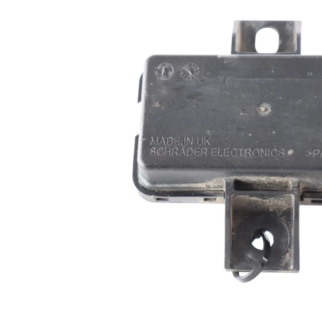 Tyre Pressure Sensor Monitor Control Module Unit to Mercedes W166 with Part number A0009007000 Mercedes W166 Tyre Pressure Sensor Monitor Control Module Unit - SKU A0009007000 - Part number A0009007000