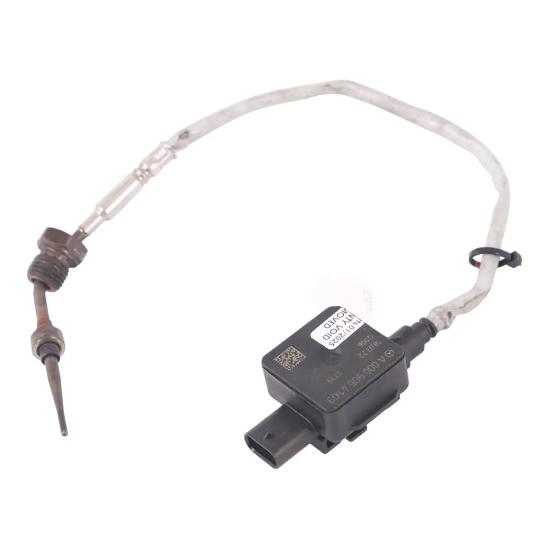 OM654 Czujnik Temperatury Spalin do Mercedes X253 o numerze A0009054109 Mercedes X253 OM654 Czujnik Temperatury Spalin - SKU A0009054109 - Numer Części A0009054109