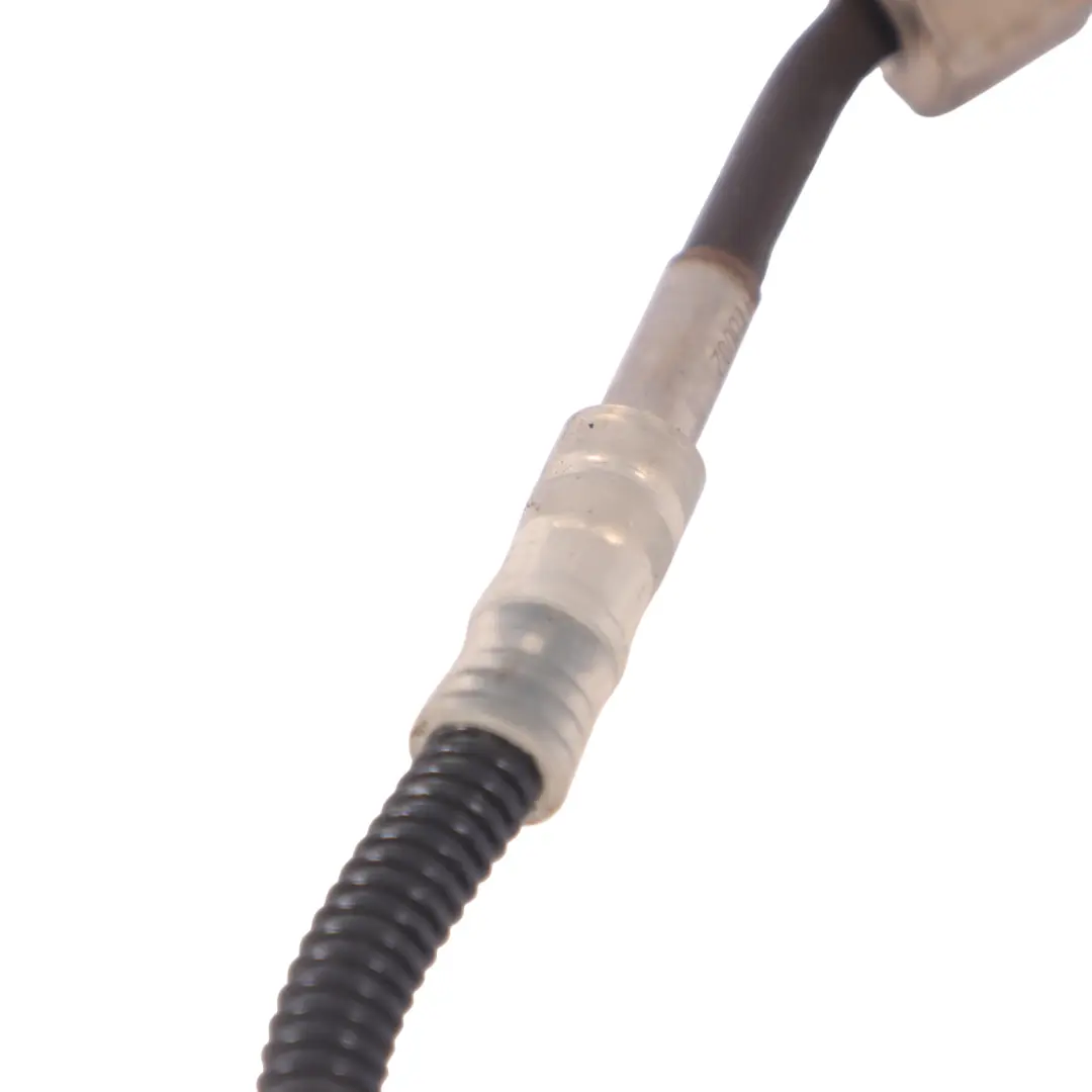 OM642 Diesel Motor Abgas Temperatur Sensor für Mercedes W212 mit Teilenummer A0009059106 Mercedes W212 OM642 Diesel Motor Abgas Temperatur Sensor - SKU A0009059106 - Teilenummer A0009059106