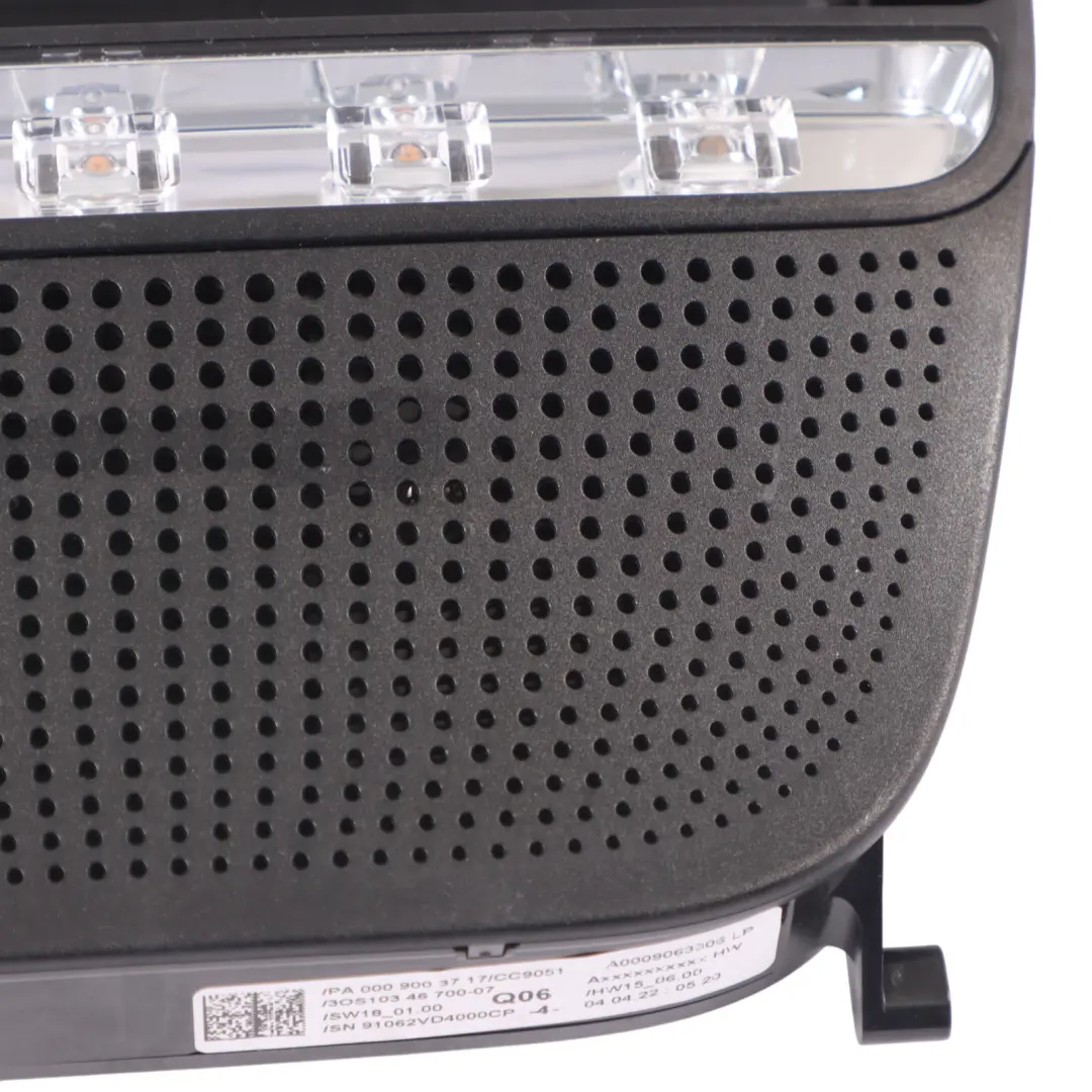 Lampka Podsufitki Czarna do Mercedes GLC X253 o numerze A0009063306 Mercedes GLC X253 Lampka Podsufitki Czarna - SKU A0009063306-1 - Numer Części A0009063306