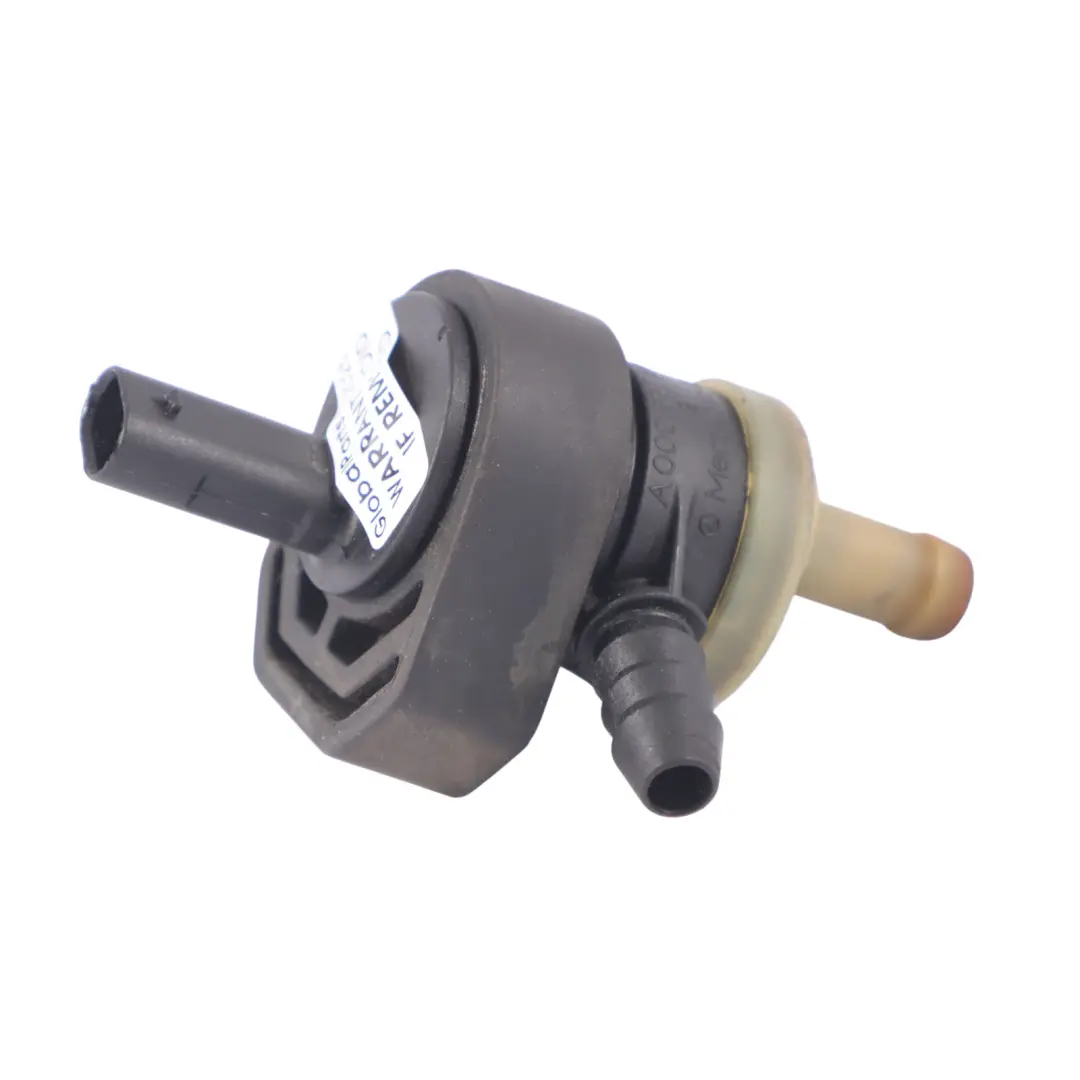 Breather Valve Mercedes W176 Petrol Vacuum Solenoid Valve to with Part number A0009975012 Breather Valve Mercedes W176 Petrol Vacuum Solenoid Valve - SKU A0009975012-2 - Part number A0009975012