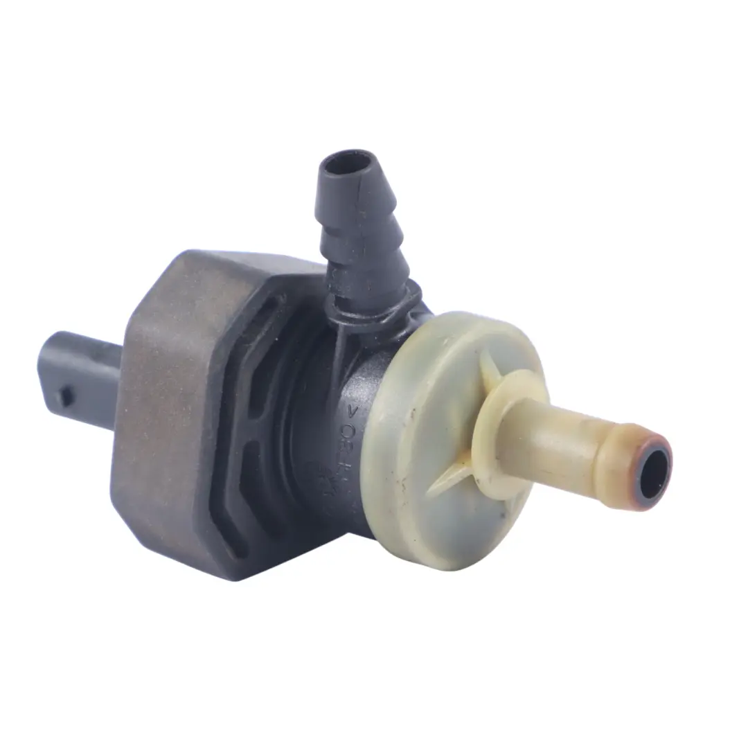 Valvola sfiato Mercedes W176 Benzina Elettrovalvola vuoto - SKU A0009975012-2 - Numero di parte A0009975012