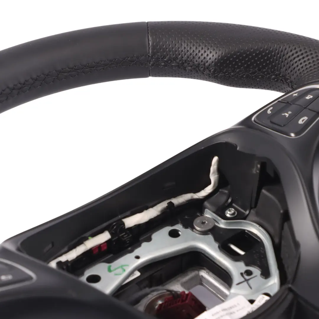 NUEVO Cuero Negro Paddle Shift para Mercedes Vito W447 Volante con número de pieza A0014602803 Mercedes Vito W447 Volante NUEVO Cuero Negro Paddle Shift - SKU A0014602803-1 - Número de pieza A0014602803