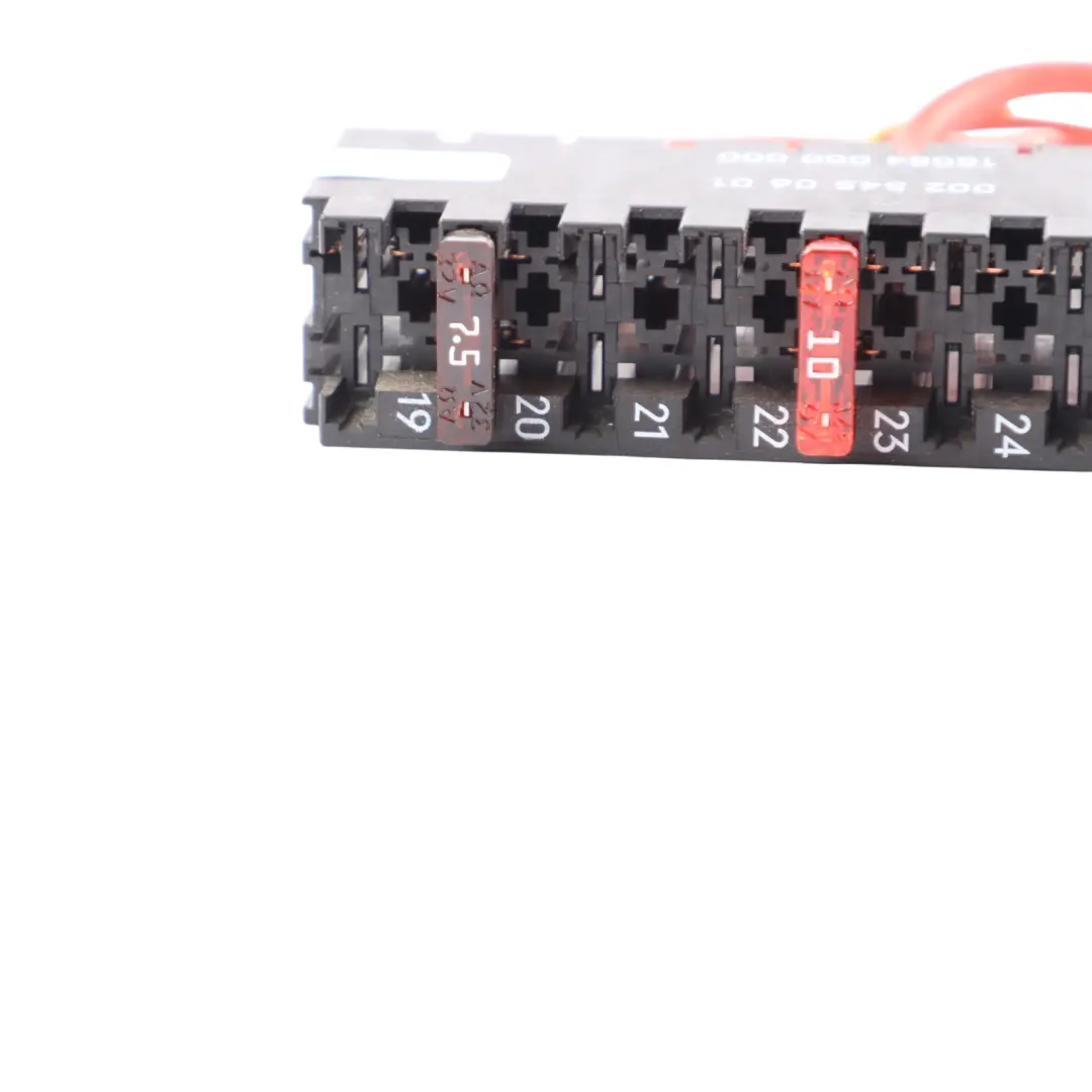 Sicherung Relais Box Modul Steuergerät für Mercedes W906 mit Teilenummer A0025450601 Mercedes W906 Sicherung Relais Box Modul Steuergerät - SKU A0025450601 - Teilenummer A0025450601