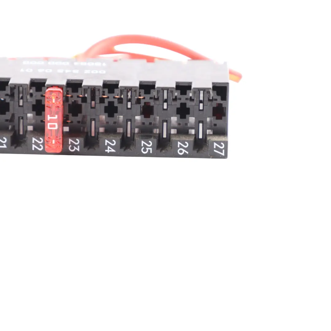 scatola relè fusibili modulo unità di controllo per Mercedes W906 con numero di parte A0025450601 Mercedes W906 scatola relè fusibili modulo unità di controllo - SKU A0025450601 - Numero di parte A0025450601