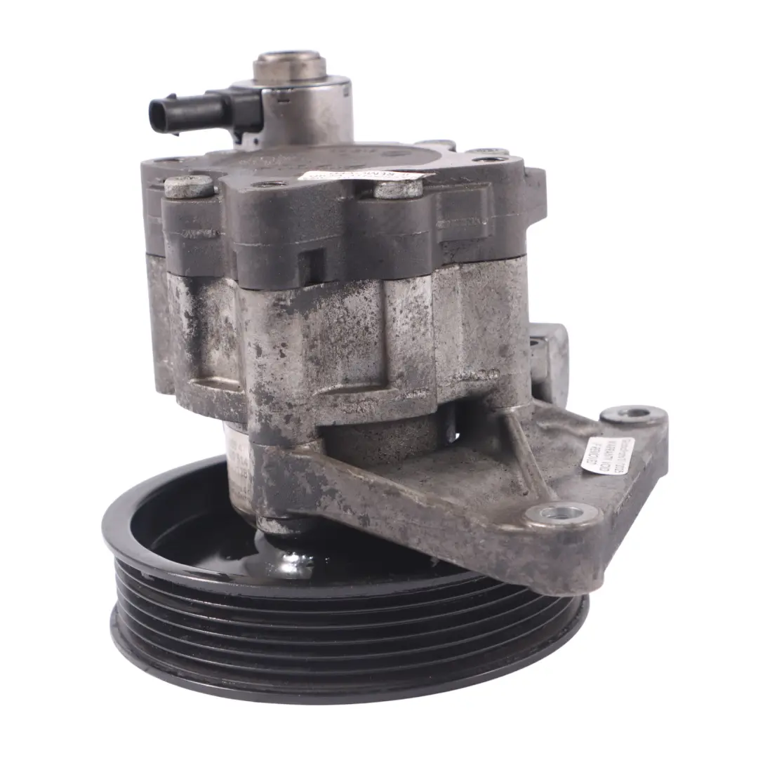 Bomba Dirección Asistida Mercedes W212 OM651 Diesel Aceite Mecánico para con número de pieza A0064664701 Bomba Dirección Asistida Mercedes W212 OM651 Diesel Aceite Mecánico - SKU A0064664701-1 - Número de pieza A0064664701