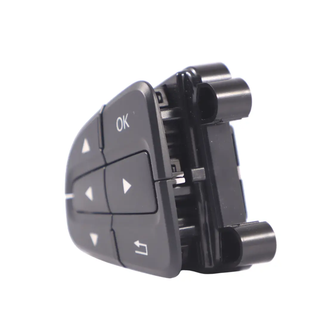 Mercedes W176 MFSW Lenkrad Multifunktionsschalttafel - SKU A0999050600 - Teilenummer A0999050600