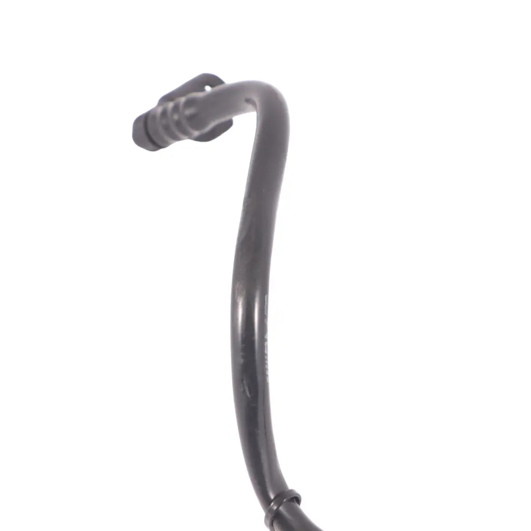 Mercedes W176 A45 AMG Refrigerante Tubería Manguera - SKU A1330100058 - Número de pieza A1330100058