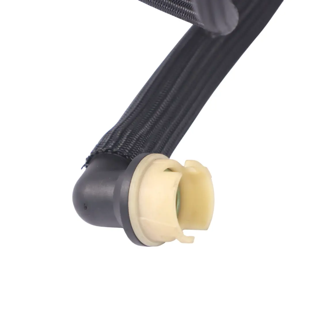 spurgo Mercedes C117 X156 W176 Tubo di sfiato motore per Linea di con numero di parte A1330102100 Linea di spurgo Mercedes C117 X156 W176 Tubo di sfiato motore - SKU A1330102100 - Numero di parte A1330102100