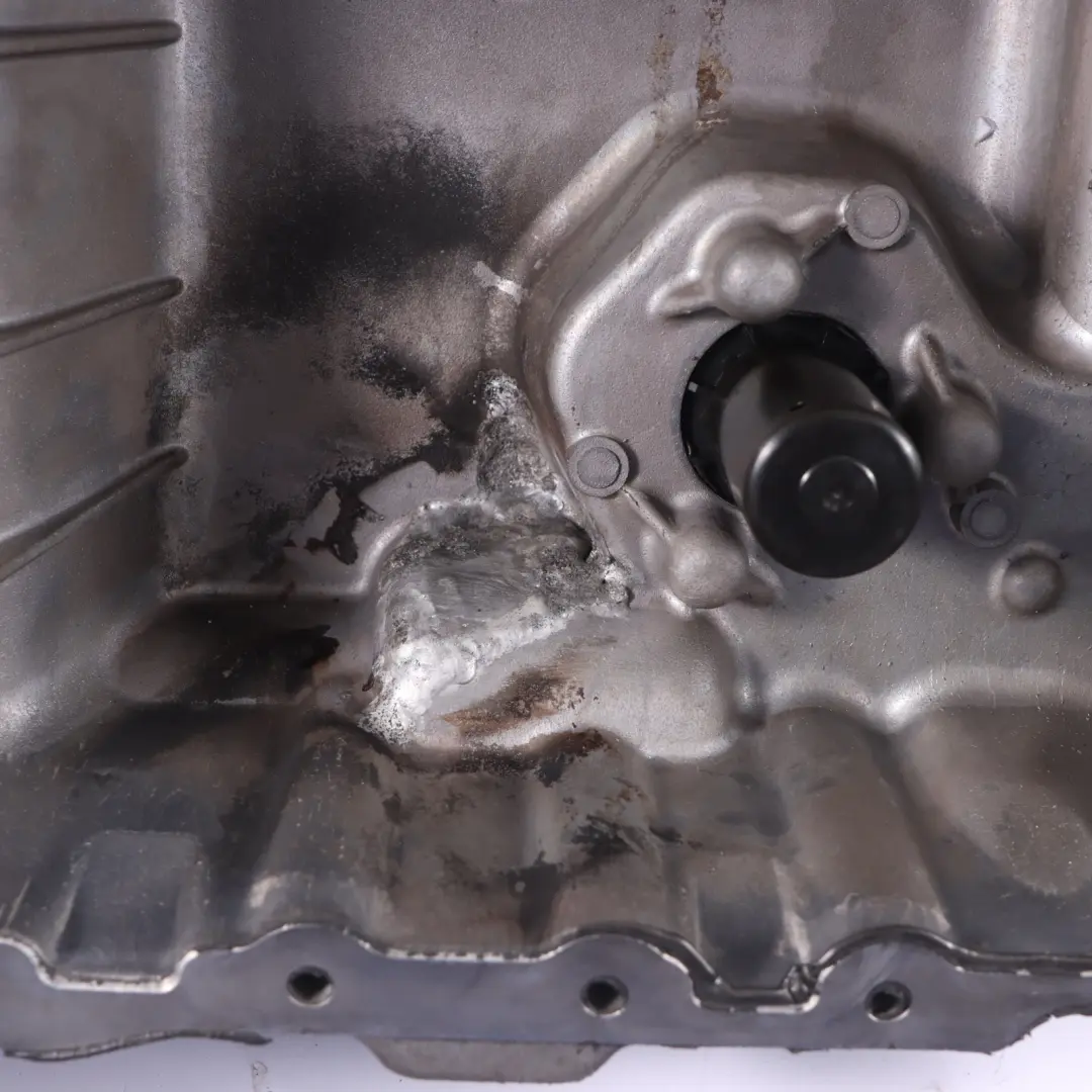 A45 AMG M133 Petrol Oil Sump Pan to Mercedes W176 with Part number A1330140002 Mercedes W176 A45 AMG M133 Petrol Oil Sump Pan - SKU A1330140002 - Part number A1330140002