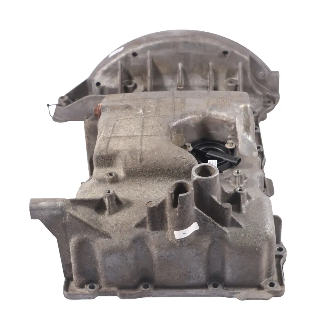 A45 AMG M133 Benzin Ölwanne für Mercedes W176 mit Teilenummer A1330140002 Mercedes W176 A45 AMG M133 Benzin Ölwanne - SKU A1330140002 - Teilenummer A1330140002