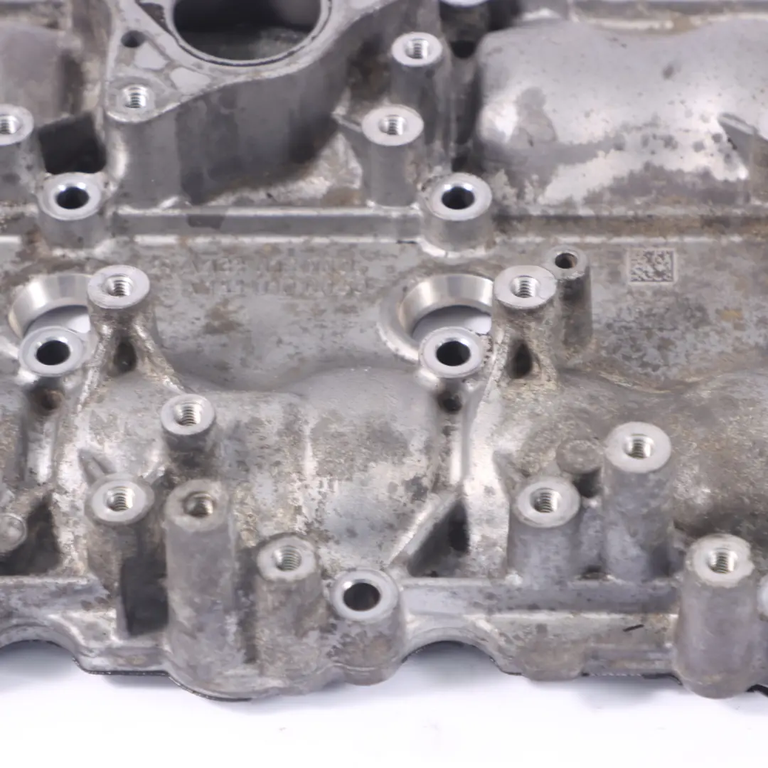 Mercedes W176 AMG Couvercle de moteur Panneau tête cylindrique - SKU A1330160005 - Numéro de pièce A1330160005