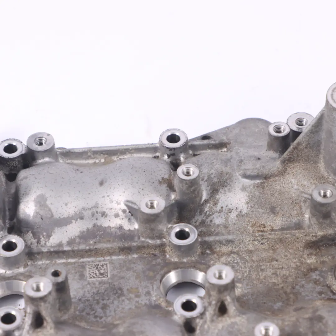 Mercedes W176 AMG Couvercle de moteur Panneau tête cylindrique - SKU A1330160005 - Numéro de pièce A1330160005