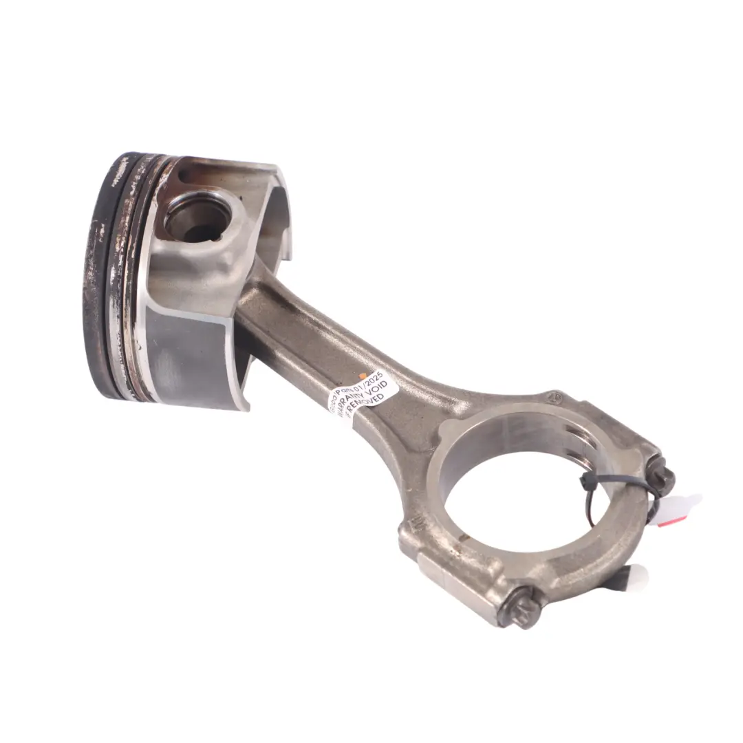 M133 Benzin Motor A45 AMG Kolben Pleuelstange für Mercedes W176 mit Teilenummer A1330300017 Mercedes W176 M133 Benzin Motor A45 AMG Kolben Pleuelstange - SKU A1330300017 - Teilenummer A1330300017