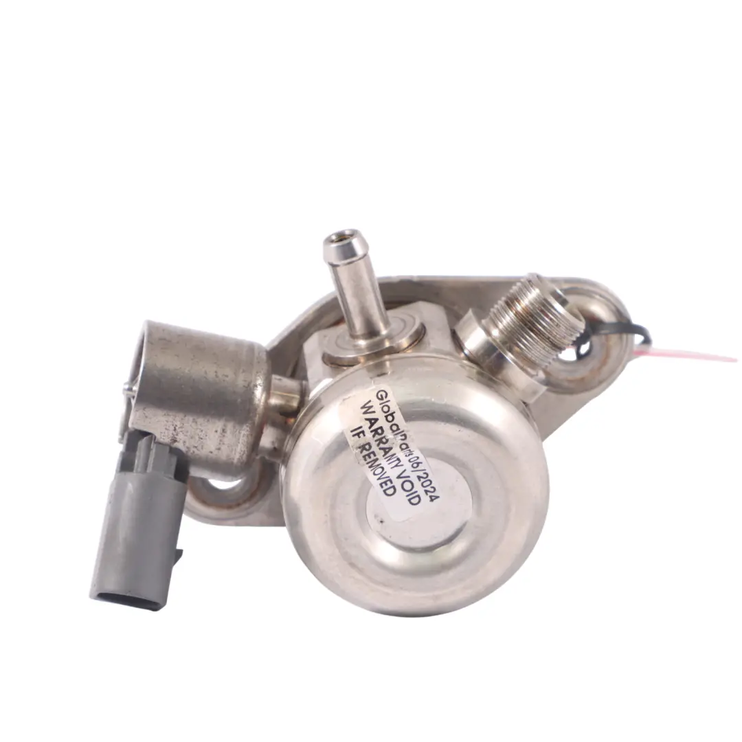 A45 AMG M133 Pompa alta pressione benzina per Mercedes W176 con numero di parte A1330700001 Mercedes W176 A45 AMG M133 Pompa alta pressione benzina - SKU A1330700001 - Numero di parte A1330700001