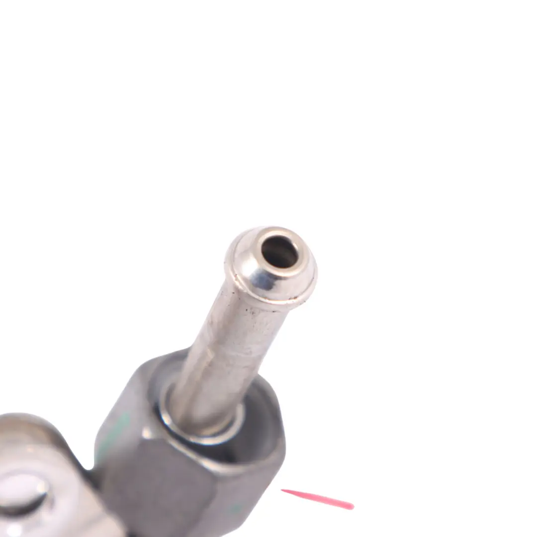 M133 E20 Fuel Rail Pressure Pipe Hose Line to Mercedes CLA W176 AMG with Part number A1330700132 Mercedes CLA W176 AMG M133 E20 Fuel Rail Pressure Pipe Hose Line - SKU A1330700132 - Part number A1330700132