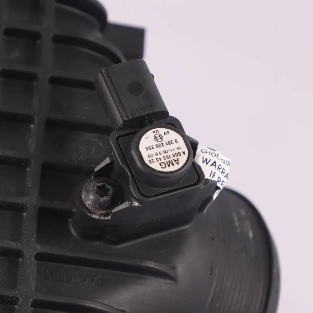 Kühler Zwischenkühler Ladeluftkühler Turbo für Mercedes W176 mit Teilenummer A1330900014 Mercedes W176 Kühler Zwischenkühler Ladeluftkühler Turbo - SKU A1330900014 - Teilenummer A1330900014