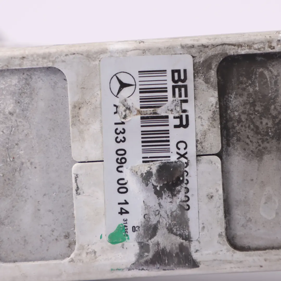 Kühler Zwischenkühler Ladeluftkühler Turbo für Mercedes W176 mit Teilenummer A1330900014 Mercedes W176 Kühler Zwischenkühler Ladeluftkühler Turbo - SKU A1330900014 - Teilenummer A1330900014