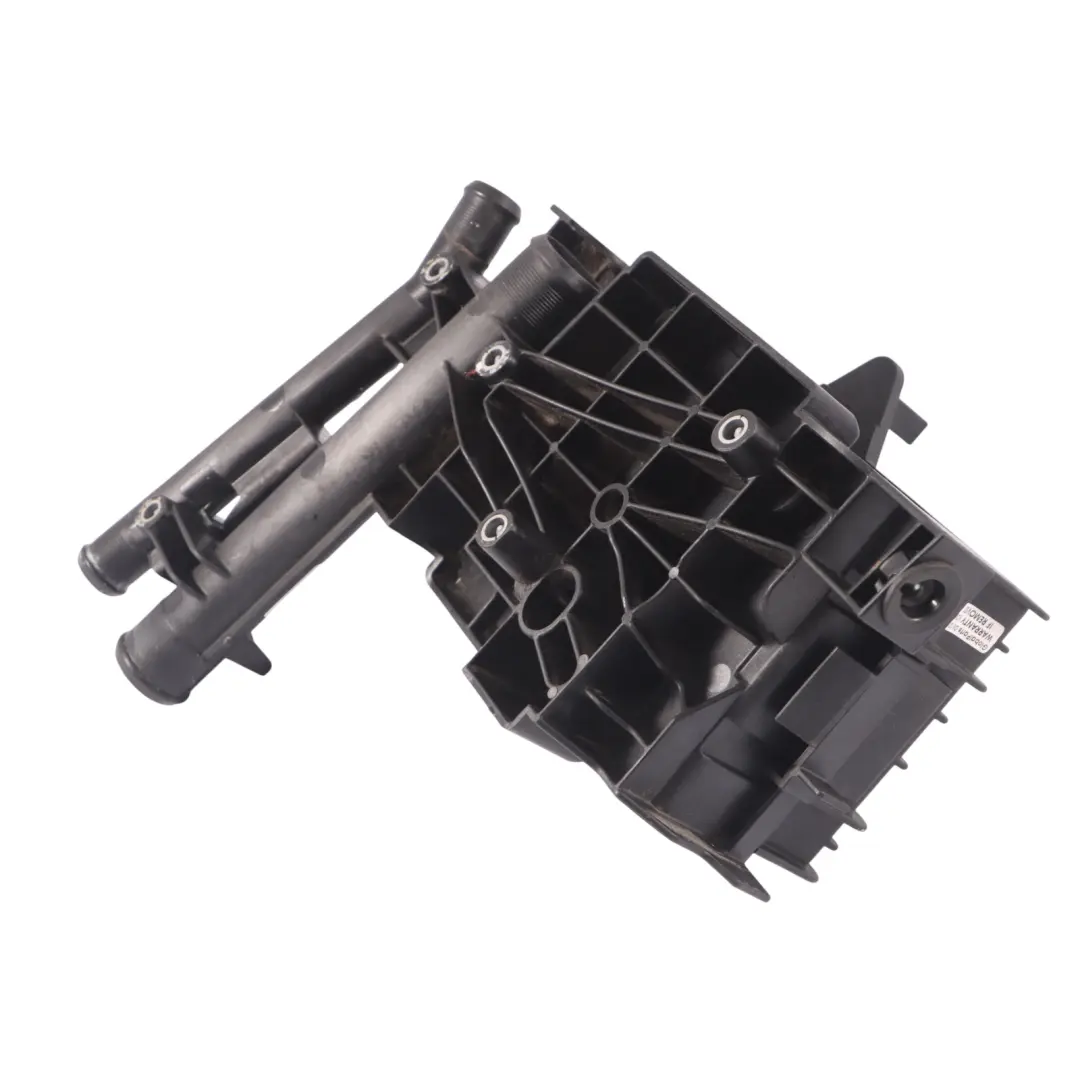 A45 AMG Intercooler Tubo Manguera Línea Soporte para Mercedes C117 W176 con número de pieza A1330900241 Mercedes C117 W176 A45 AMG Intercooler Tubo Manguera Línea Soporte - SKU A1330900241 - Número de pieza A1330900241