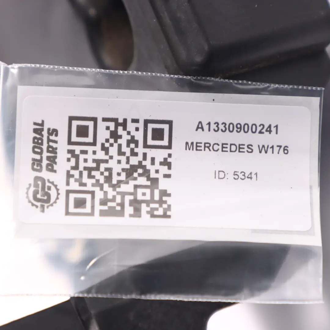 Mercedes C117 W176 A45 AMG Ladeluft Kühler Rohr Schlauch Leitung - SKU A1330900241 - Teilenummer A1330900241