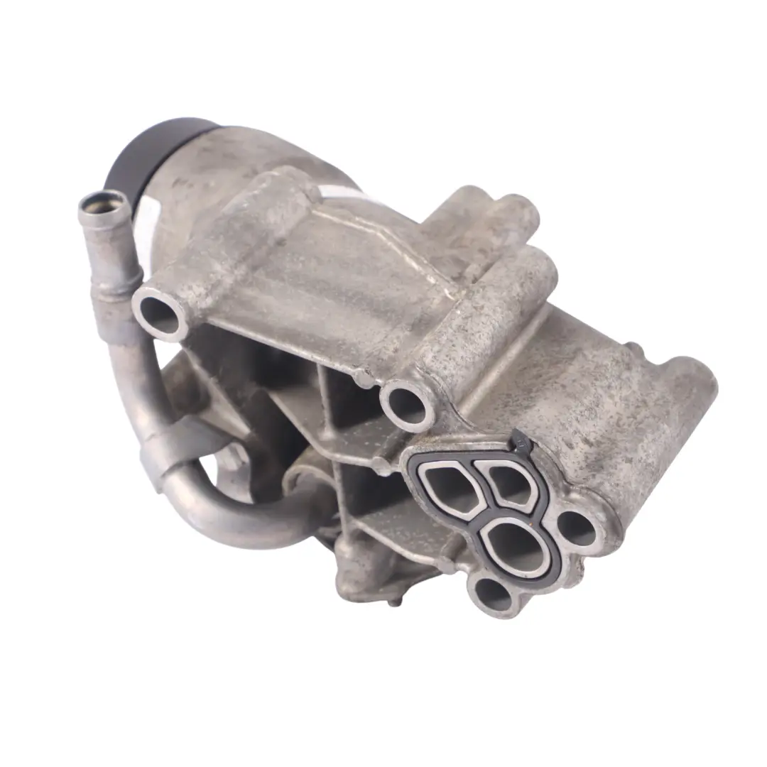 Mercedes W176 A45 AMG M113 Boîtier de filtre à huile - SKU A1331800010 - Numéro de pièce A1331800010
