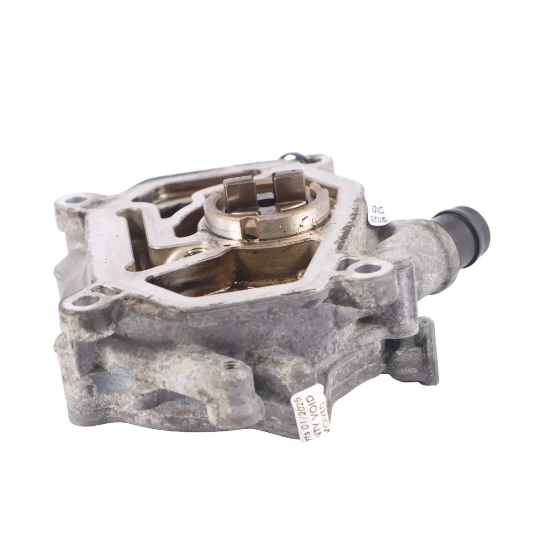 Mercedes W176 A45 AMG Pompe à vide pour freins à essence - SKU A1331800501 - Numéro de pièce A1331800501